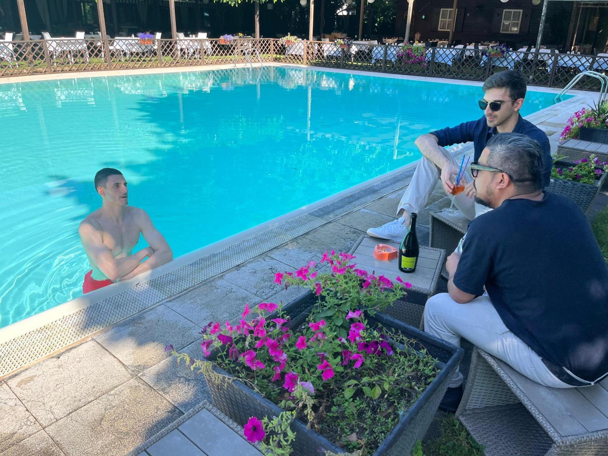 Hotel Sporting Brugherio Esterno foto